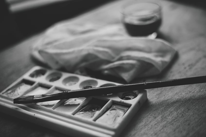 Monochromatic Styles